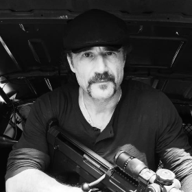 Elias Koteas Net Worth