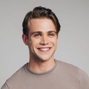 Leo Woodall Net Worth